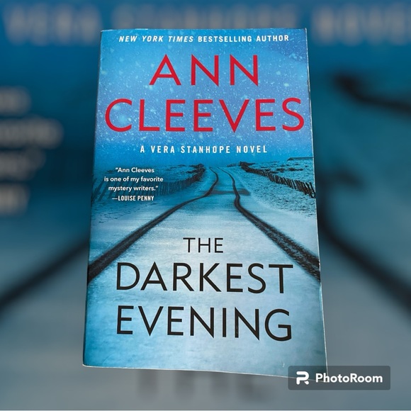 Anne Cleeves, The Darkest Evening - Picture 1 of 4